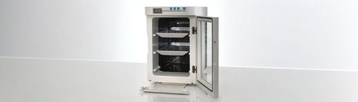 Thermo Scientific™ Heratherm™ Incubateurs microbiologiques compacts