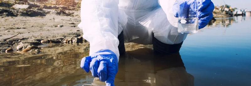 Que sont les PFAS et pourquoi sont-ils nocifs ?