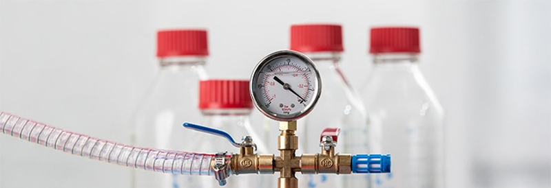 Conseils pour travailler en toute sécurité avec la pression en laboratoire