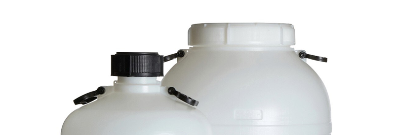 Aspirateurs et bonbonnes AZLON pour applications de laboratoire : des solutions durables, fiables et efficaces